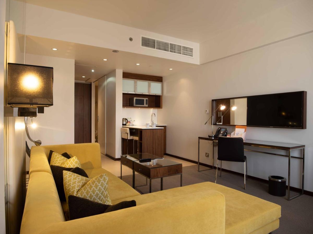Centro Capital Doha - By Rotana Hotel Ngoại thất bức ảnh
