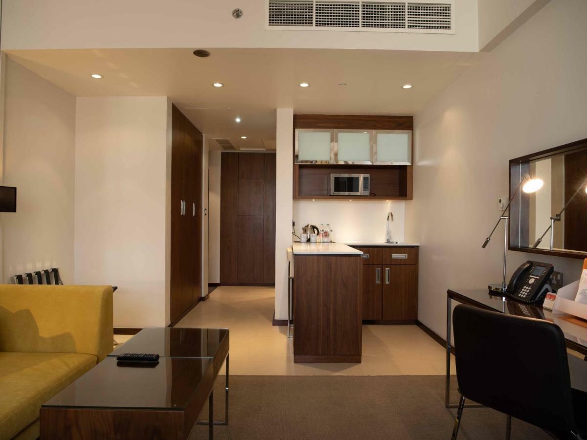 Centro Capital Doha - By Rotana Hotel Ngoại thất bức ảnh
