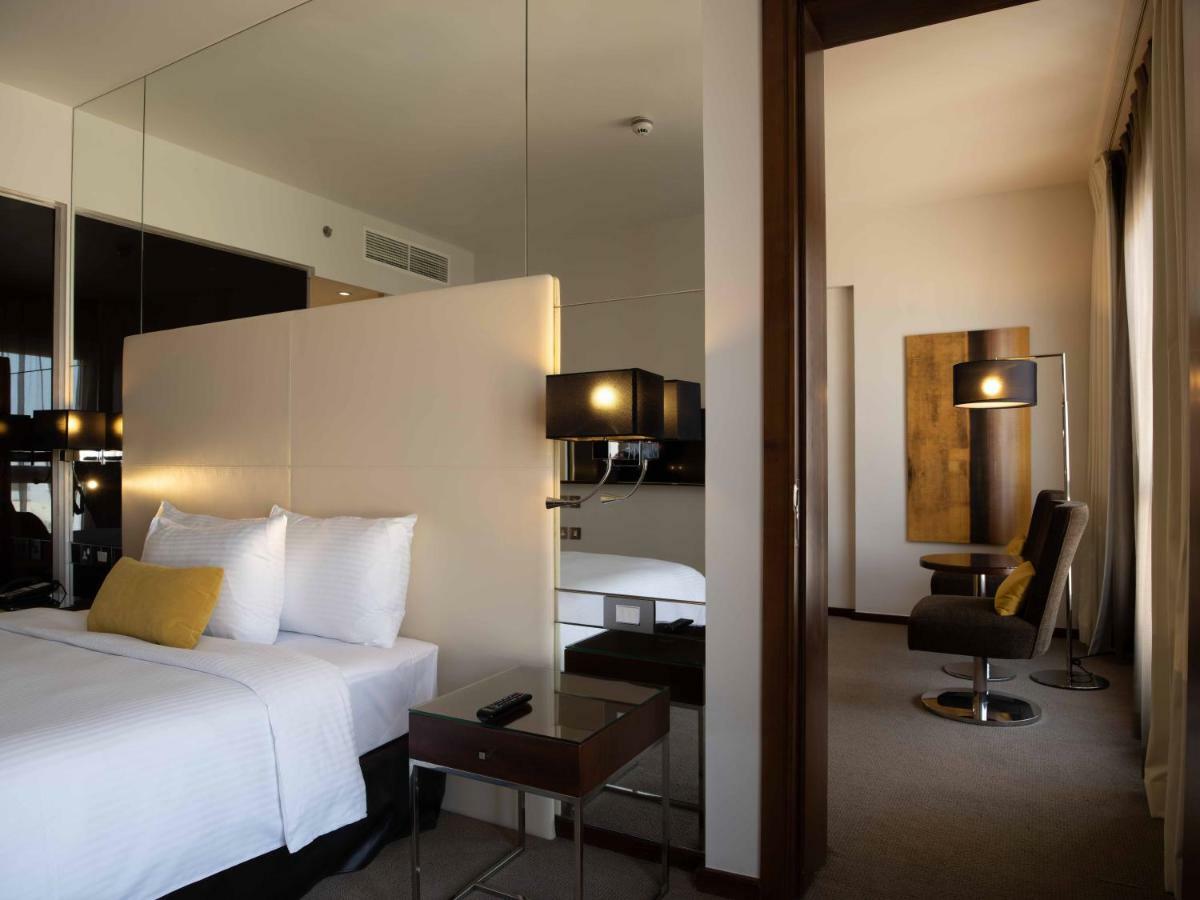 Centro Capital Doha - By Rotana Hotel Ngoại thất bức ảnh